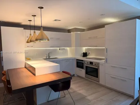 45 SW 9th Street Miami FL 33130