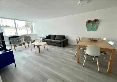 8233 Harding Avenue Miami Beach FL 33141