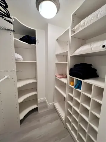 8233 Harding Avenue Miami Beach FL 33141