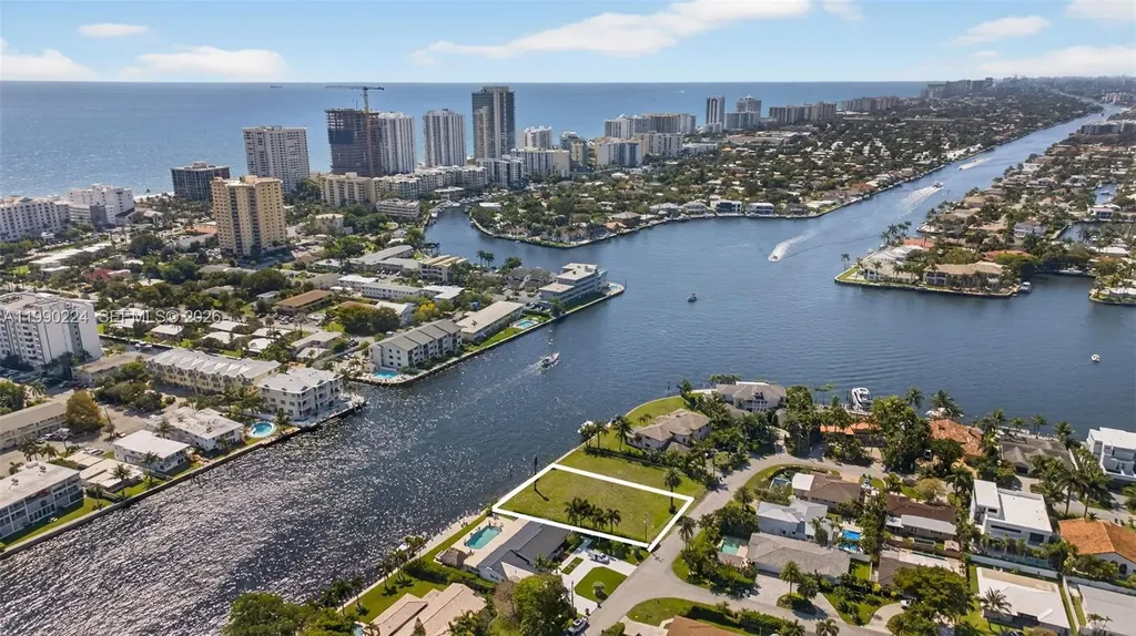 700 SE 28th Avenue Pompano Beach FL 33062