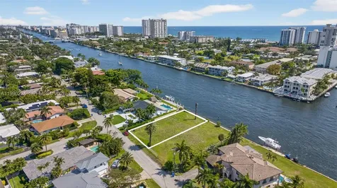 700 SE 28th Avenue Pompano Beach FL 33062