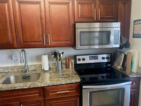 4700 Washington Street Hollywood FL 33021