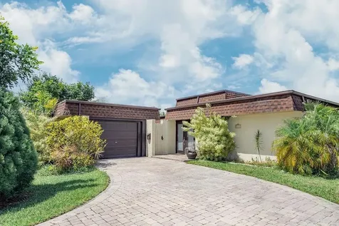 5311 Banyan Lane Tamarac FL 33319