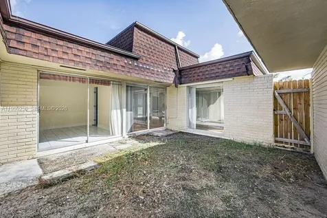 5311 Banyan Lane Tamarac FL 33319
