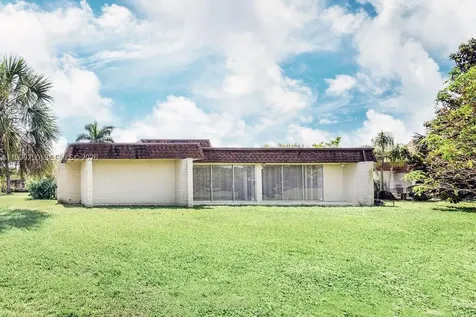 5311 Banyan Lane Tamarac FL 33319