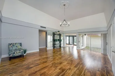 5311 Banyan Lane Tamarac FL 33319