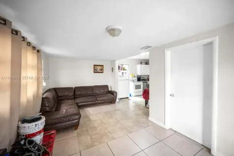 3018 NW 23rd Avenue Miami FL 33142