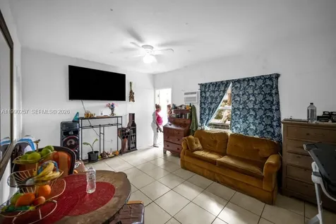 3018 NW 23rd Avenue Miami FL 33142