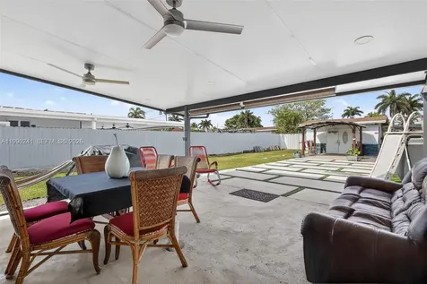 30232 SW 172nd Avenue Homestead FL 33030