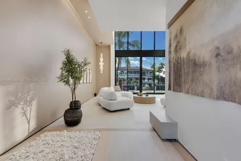 641 Flamingo Drive Fort Lauderdale FL 33301