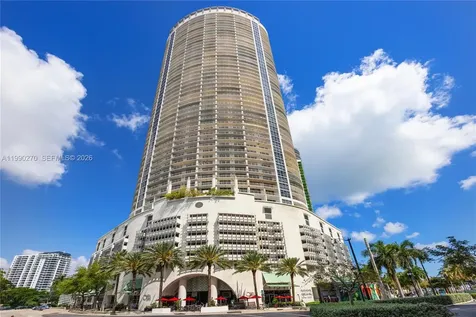 1750 N Bayshore Drive Miami FL 33132