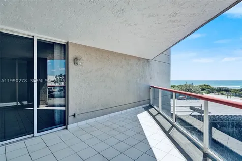 6767 Collins Avenue Miami Beach FL 33141
