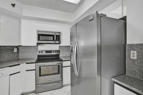 6767 Collins Avenue Miami Beach FL 33141