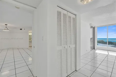 6767 Collins Avenue Miami Beach FL 33141