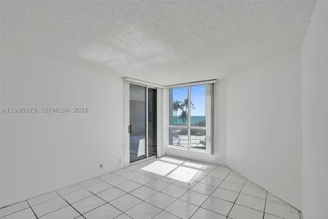 6767 Collins Avenue Miami Beach FL 33141