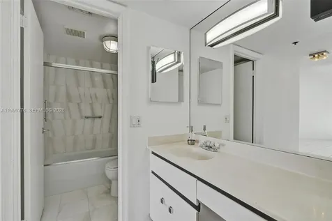 6767 Collins Avenue Miami Beach FL 33141