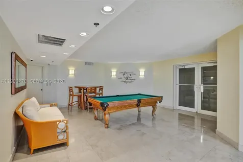 6767 Collins Avenue Miami Beach FL 33141