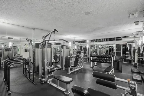 6767 Collins Avenue Miami Beach FL 33141
