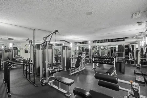 6767 Collins Avenue Miami Beach FL 33141