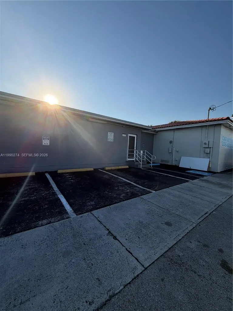 731 SW 64th Court Miami FL 33144