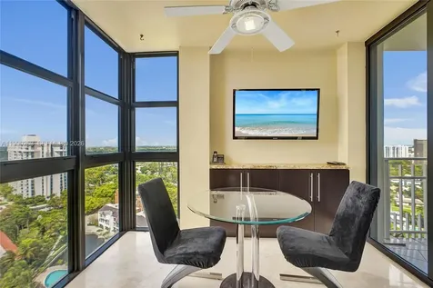 4000 Towerside Terrace Miami FL 33138