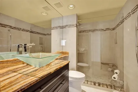 4000 Towerside Terrace Miami FL 33138
