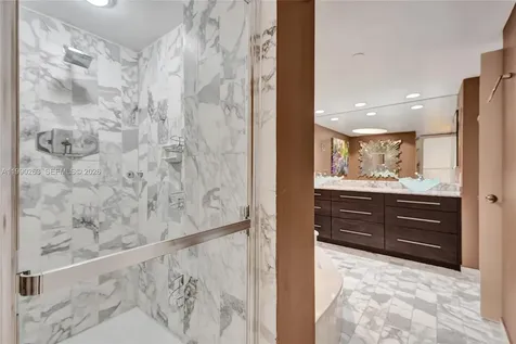 4000 Towerside Terrace Miami FL 33138