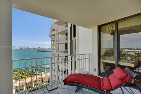 4000 Towerside Terrace Miami FL 33138