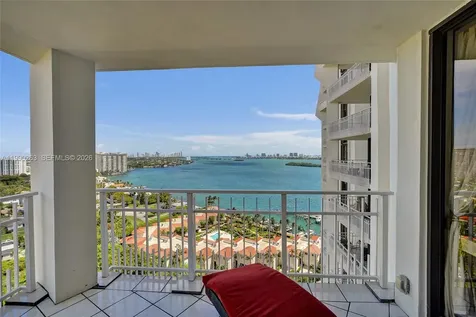 4000 Towerside Terrace Miami FL 33138