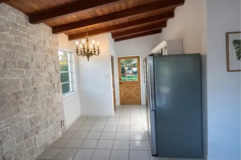 6561 SW 34th Street Miami FL 33155