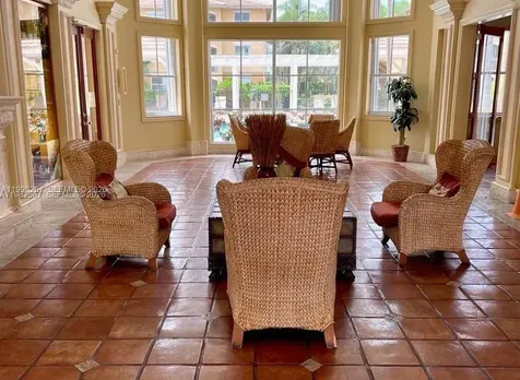 9640 NW 2 Street Pembroke Pines FL 33024