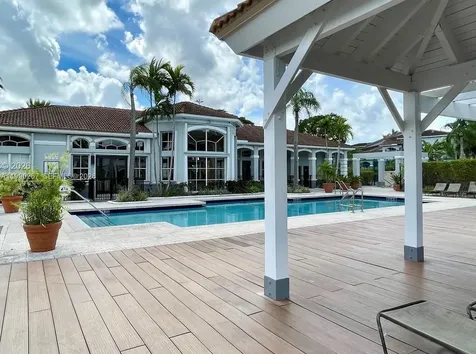 9640 NW 2 Street Pembroke Pines FL 33024
