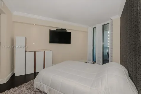 19195 NE 36th Court Aventura FL 33180