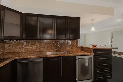 19195 NE 36th Court Aventura FL 33180