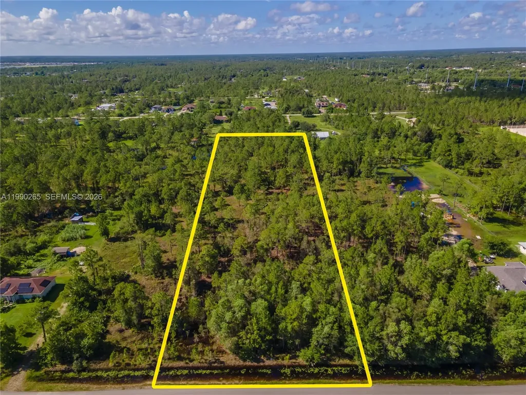 50TH Avenue NE Everglades Boulevard N Naples FL 34120