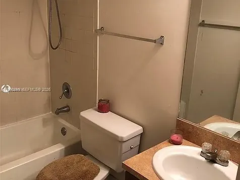 7235 NW 179th Street Hialeah FL 33015