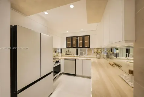 2301 Collins Avenue Miami Beach FL 33139