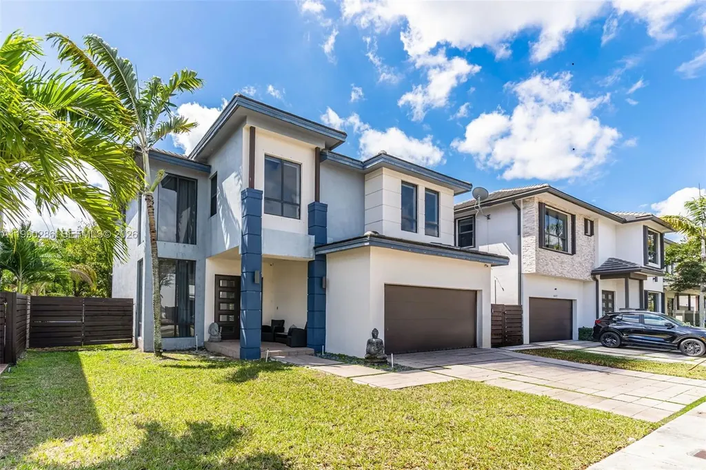 16058 SW 136th Way Miami FL 33196