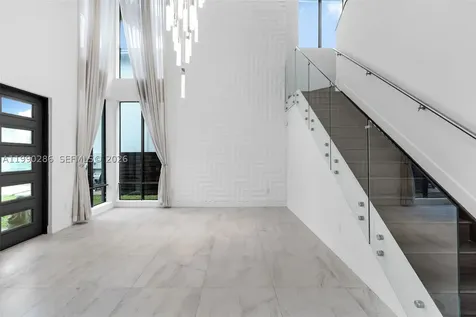 16058 SW 136th Way Miami FL 33196