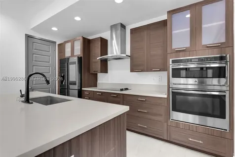 16058 SW 136th Way Miami FL 33196