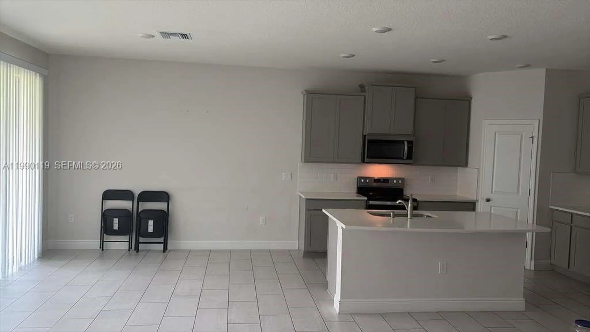193 Bright Ibis Ave, Apollo Beach Other City - In The State Of Florida FL 33572