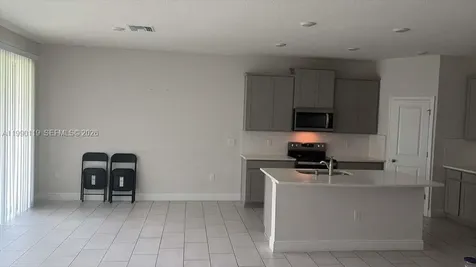 193 Bright Ibis Ave, Apollo Beach Other City - In The State Of Florida FL 33572