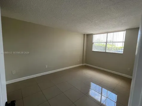 North Miami Beach FL 33160
