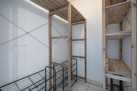 495 W Park Drive Miami FL 33172