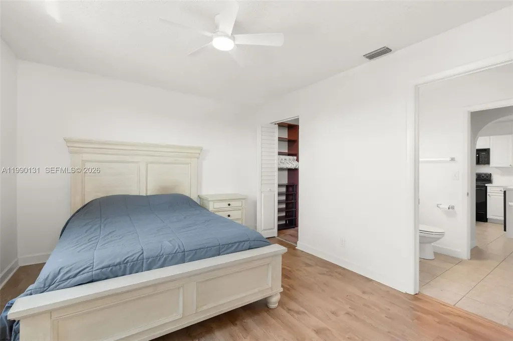 5761 Riverside Drive Coral Springs FL 33067