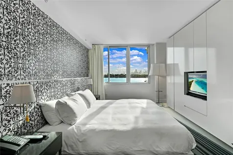 1100 West Avenue Miami Beach FL 33139
