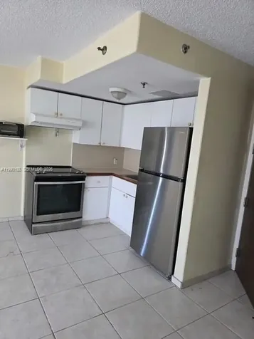 16450 NW 2nd Avenue Miami FL 33169