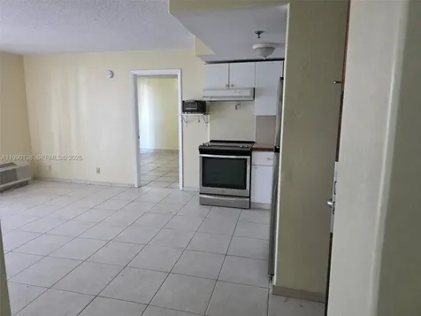 16450 NW 2nd Avenue Miami FL 33169