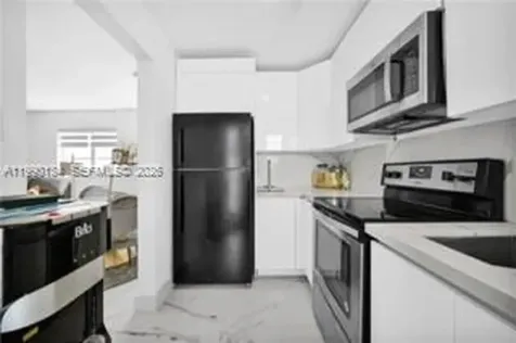 1340 Lincoln Road Miami Beach FL 33139