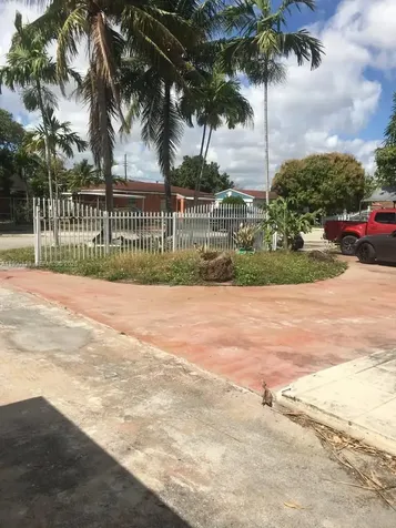 625 E 8th Court Hialeah FL 33010
